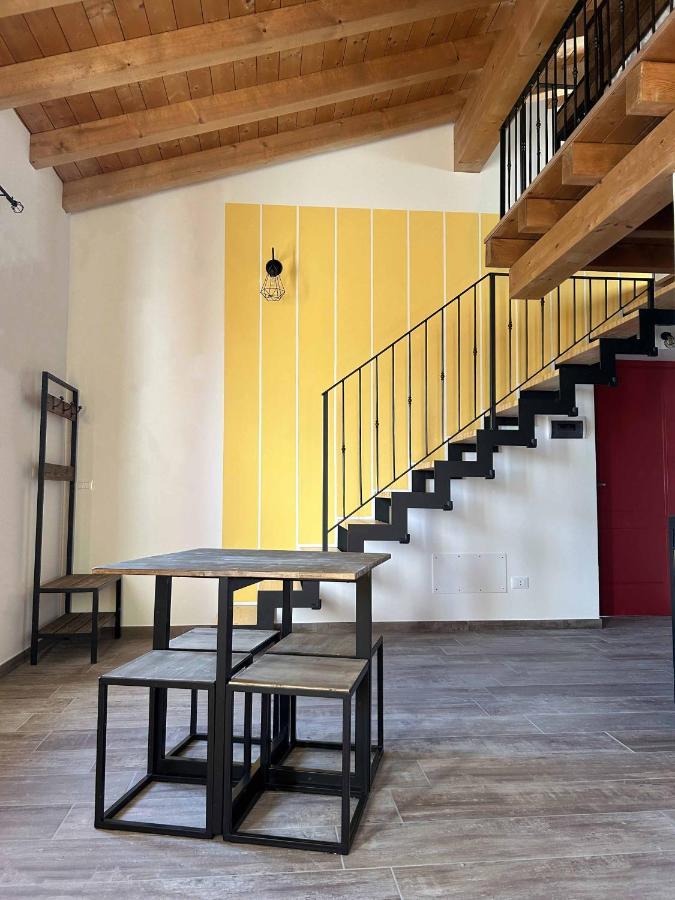 La Volpe Rossa Rooms And Apartments San Felice del Benaco Zewnętrze zdjęcie