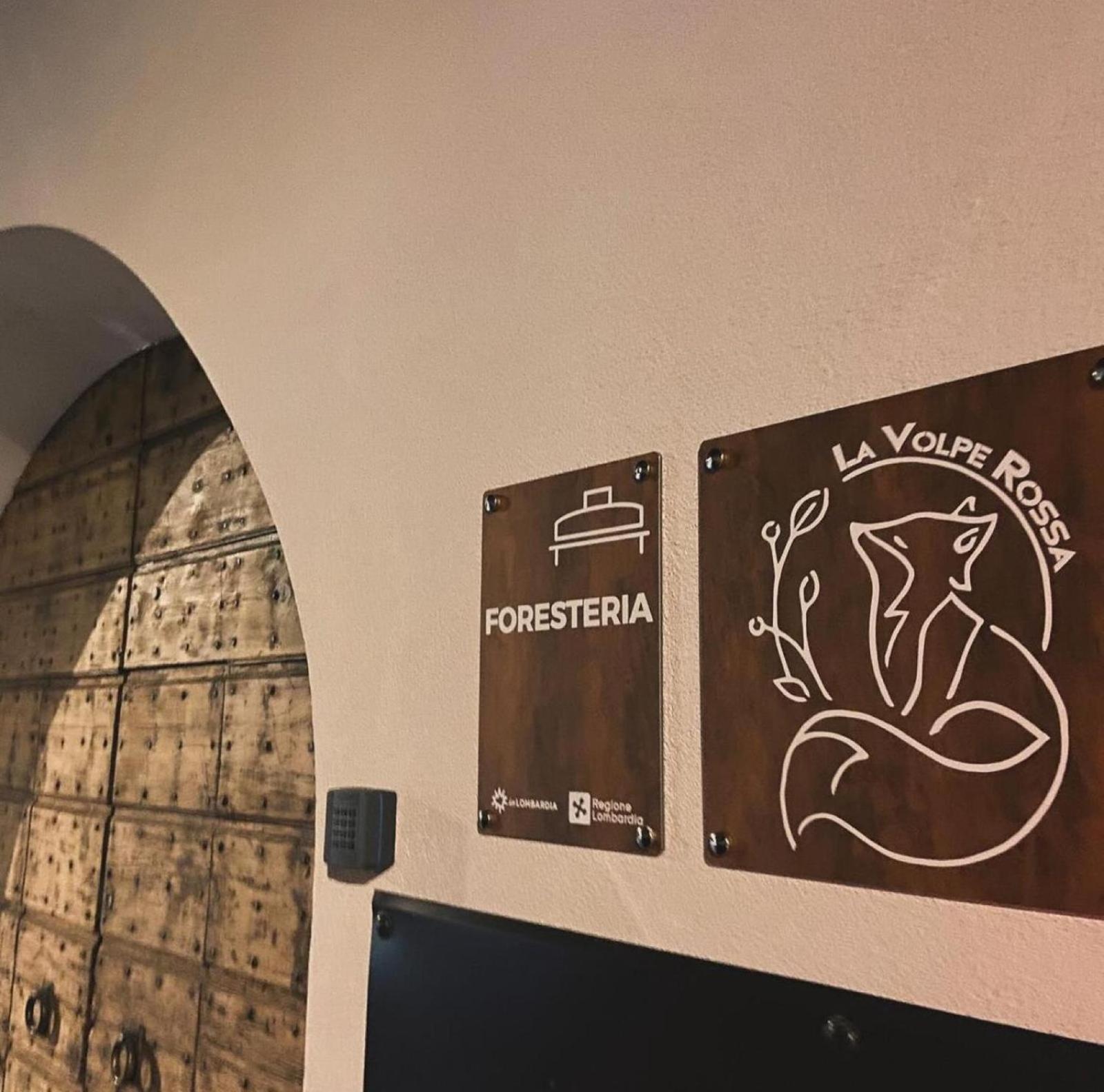La Volpe Rossa Rooms And Apartments San Felice del Benaco Zewnętrze zdjęcie